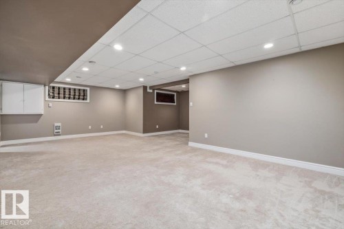 1416 56 Street Sw, Edmonton, AB - Indoor