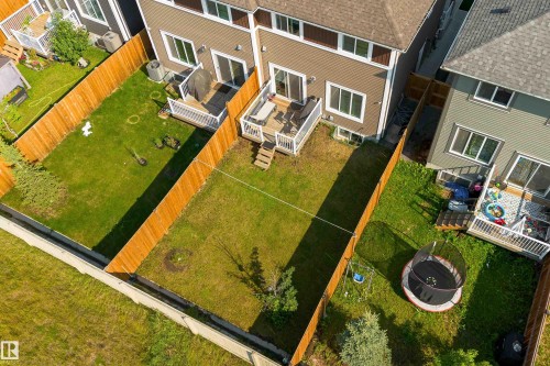 1613 Enright Way Nw, Edmonton, AB - Outdoor