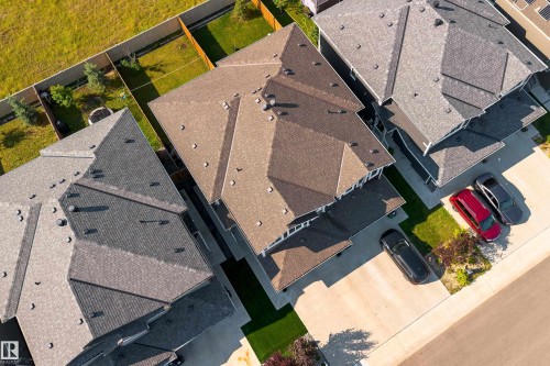 1613 Enright Way Nw, Edmonton, AB - Outdoor