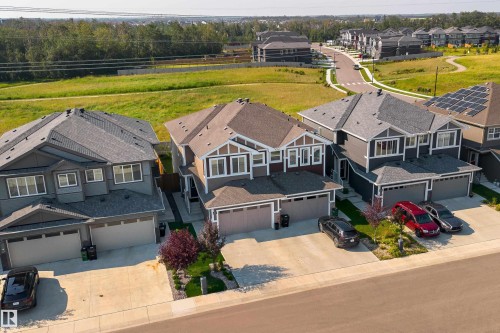 1613 Enright Way Nw, Edmonton, AB - Outdoor With Facade