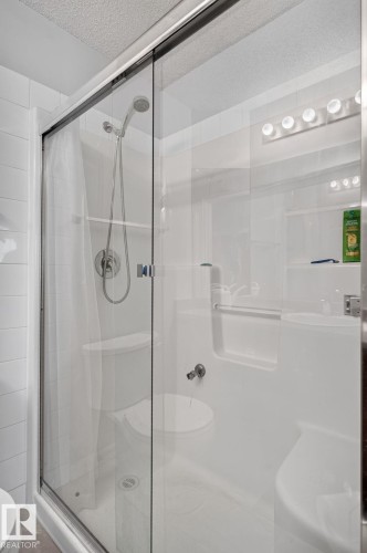 #411 4407 23 St Nw, Edmonton, AB - Indoor Photo Showing Bathroom