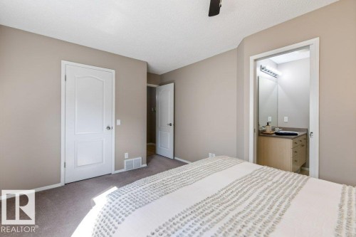 3 Holly Place, St. Albert, AB - Indoor Photo Showing Bedroom