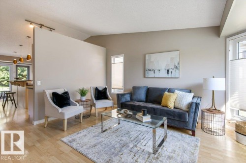 3 Holly Place, St. Albert, AB - Indoor Photo Showing Living Room