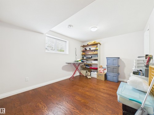 2043 Christopher Close, Sherwood Park, AB - Indoor Photo Showing Other Room