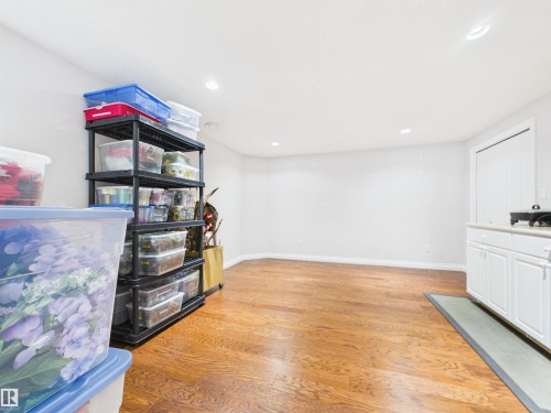 2043 Christopher Close, Sherwood Park, AB - Indoor