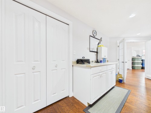 2043 Christopher Close, Sherwood Park, AB - Indoor Photo Showing Other Room