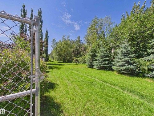 2043 Christopher Close, Sherwood Park, AB - Outdoor