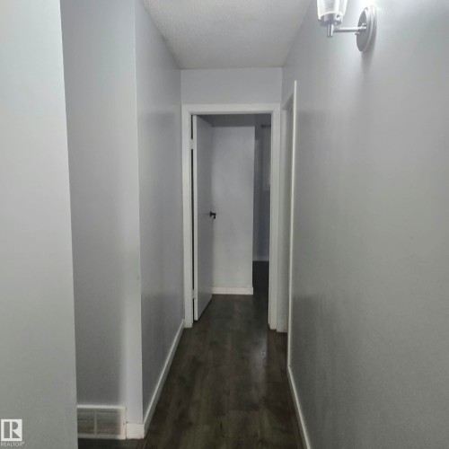 2613 105A Street Northwest, Edmonton, AB - Indoor Photo Showing Other Room