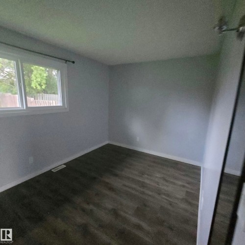 2613 105A Street Northwest, Edmonton, AB - Indoor Photo Showing Other Room