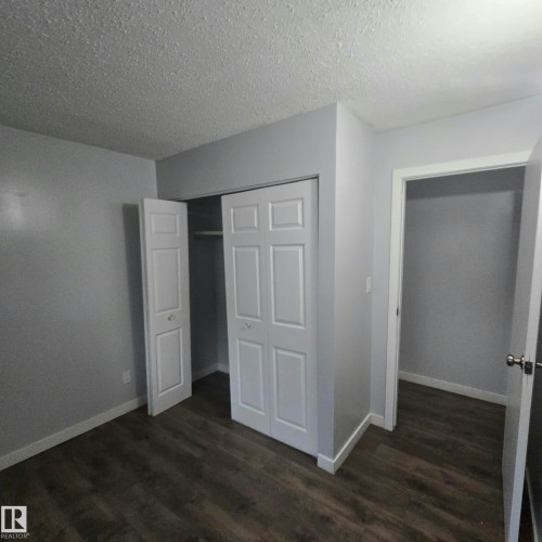 2613 105A Street Northwest, Edmonton, AB - Indoor