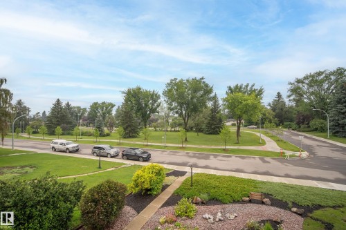 7215 96B Avenue Nw, Edmonton, AB - Outdoor With View