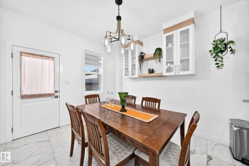 3605 41 Avenue, Beaumont, AB - Indoor Photo Showing Dining Room