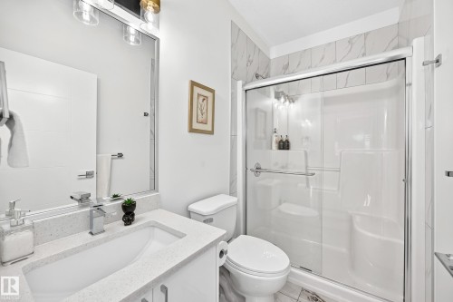 3605 41 Avenue, Beaumont, AB - Indoor Photo Showing Bathroom