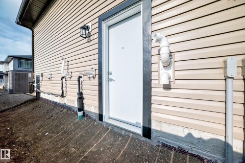 3605 41 Avenue, Beaumont, AB - Outdoor With Exterior