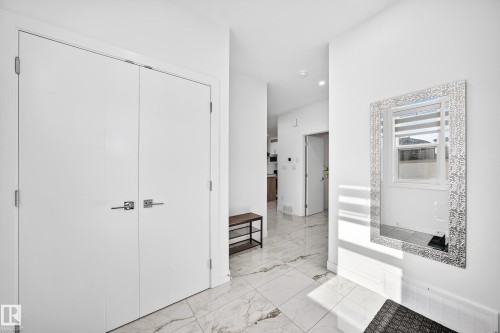 3605 41 Avenue, Beaumont, AB - Indoor Photo Showing Other Room