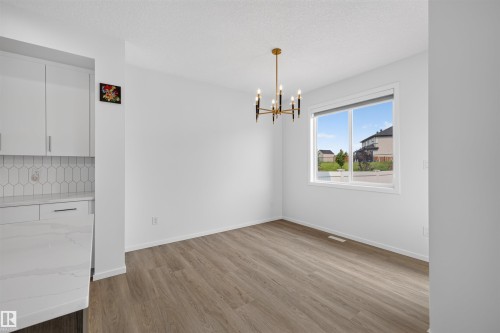 7722 174A Avenue Nw, Edmonton, AB - Indoor Photo Showing Other Room
