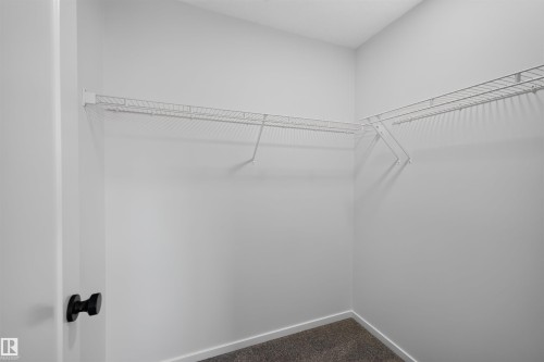 7722 174A Avenue Nw, Edmonton, AB - Indoor With Storage