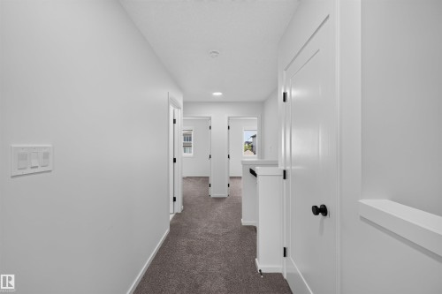 7722 174A Avenue Nw, Edmonton, AB - Indoor Photo Showing Other Room