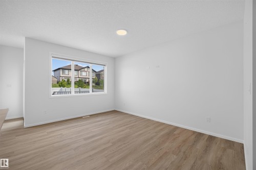 7722 174A Avenue Nw, Edmonton, AB - Indoor Photo Showing Other Room