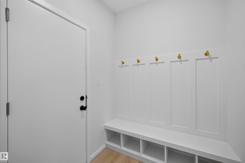 7722 174A Avenue Nw, Edmonton, AB - Indoor Photo Showing Other Room