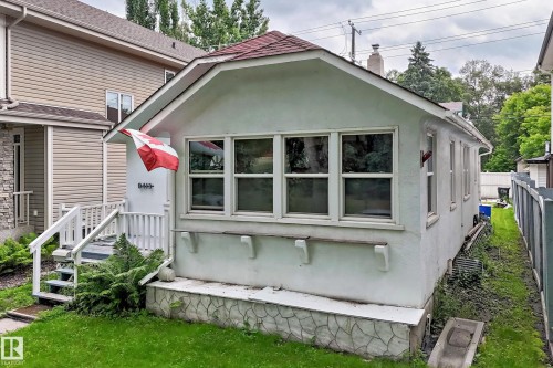 9413 101 Street Nw, Edmonton, AB - Outdoor