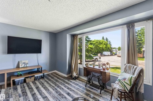 135 Birch Drive, Gibbons, AB - Indoor