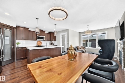 15503 95 Avenue Nw, Edmonton, AB - Indoor