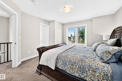 15503 95 Avenue Nw, Edmonton, AB - Indoor Photo Showing Bedroom