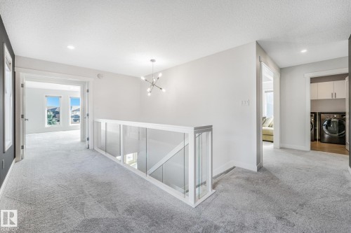 6404 176 Avenue Nw, Edmonton, AB - Indoor