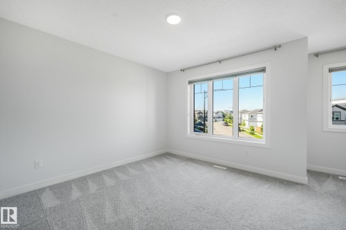 6404 176 Avenue Nw, Edmonton, AB - Indoor Photo Showing Other Room