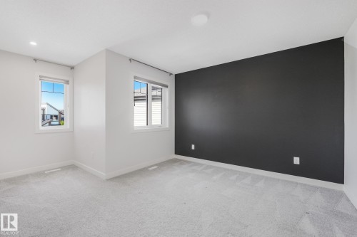 6404 176 Avenue Nw, Edmonton, AB - Indoor Photo Showing Other Room