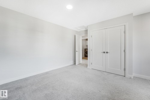 6404 176 Avenue Nw, Edmonton, AB - Indoor Photo Showing Other Room