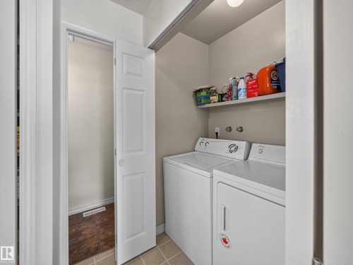 10136 81 Street Nw, Edmonton, AB - Indoor Photo Showing Laundry Room