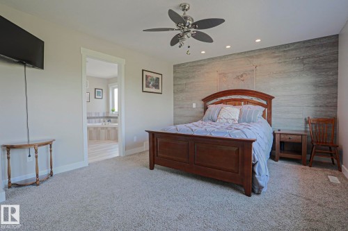 91 Danfield Place, Spruce Grove, AB - Indoor Photo Showing Bedroom