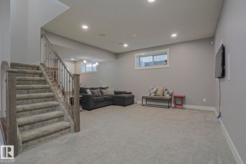 91 Danfield Place, Spruce Grove, AB - Indoor Photo Showing Other Room