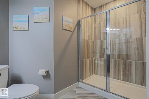 91 Danfield Place, Spruce Grove, AB - Indoor Photo Showing Bathroom
