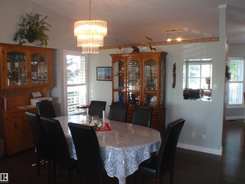 5802 53 Street, Barrhead, AB - Indoor Photo Showing Dining Room