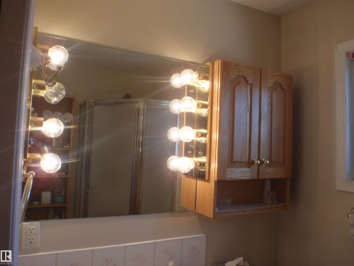 5802 53 Street, Barrhead, AB - Indoor