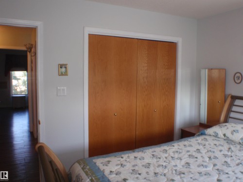 5802 53 Street, Barrhead, AB - Indoor Photo Showing Bedroom