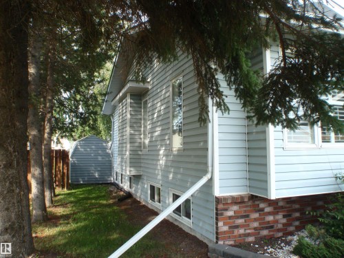 5802 53 Street, Barrhead, AB - Outdoor