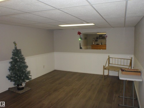 5802 53 Street, Barrhead, AB - Indoor Photo Showing Other Room