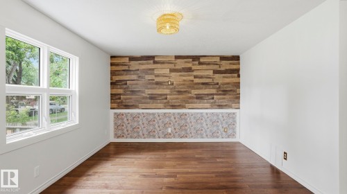 11617 84 Street Nw, Edmonton, AB - Indoor Photo Showing Other Room