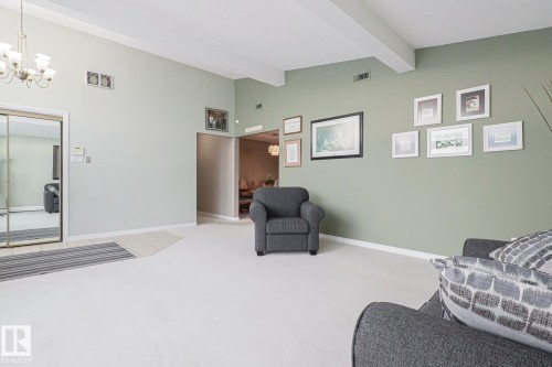 13304 70 Street Nw, Edmonton, AB - Indoor