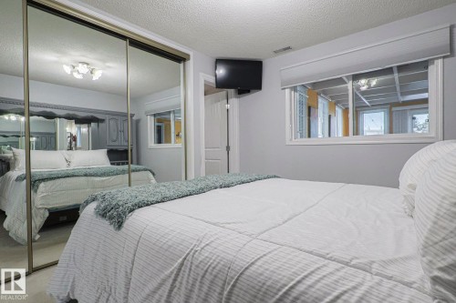 13304 70 Street Nw, Edmonton, AB - Indoor Photo Showing Bedroom