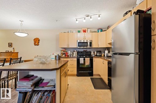 #203 17407 99 Av Nw, Edmonton, AB - Indoor Photo Showing Kitchen