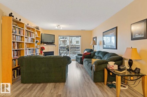 #203 17407 99 Av Nw, Edmonton, AB - Indoor Photo Showing Living Room