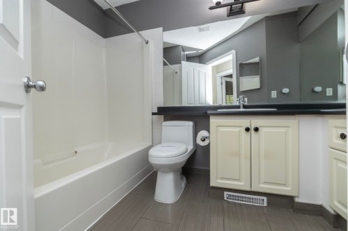 #11 9703 174 St Nw, Edmonton, AB - Indoor Photo Showing Bathroom