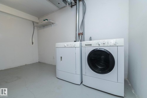 #11 9703 174 St Nw, Edmonton, AB - Indoor Photo Showing Laundry Room