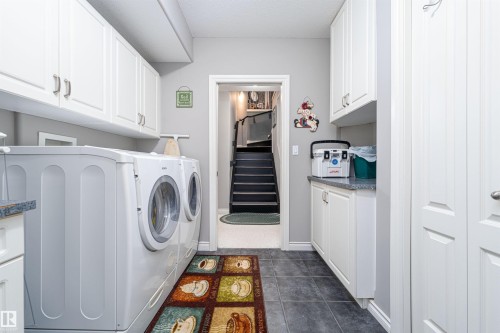 156 Greenfield Way, Fort Saskatchewan, AB - Indoor Photo Showing Laundry Room