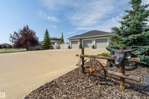 156 Greenfield Way, Fort Saskatchewan, AB - Outdoor